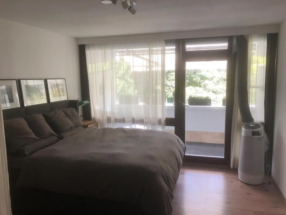Cozy 1 Room Apartment For 2 location